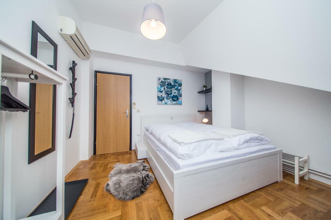 Houzzz21 Hotel Zagreb Exterior foto